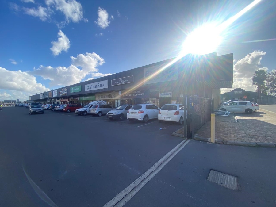 To Let commercial Property for Rent in Brackenfell Central Western Cape